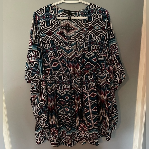 Love & Legend geometric aztec multicolour beach cover up tunic - Picture 1 of 7